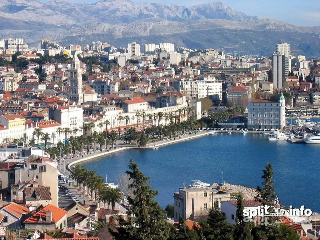 Apartment Filip Vedran Split